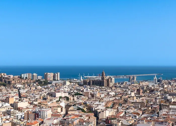 Xpce Sky Towers - Parking Free * Málaga
